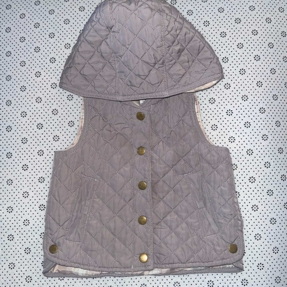 🛍CUTE LITTLE GIRLS WARM VEST SIZE 2T 🛍